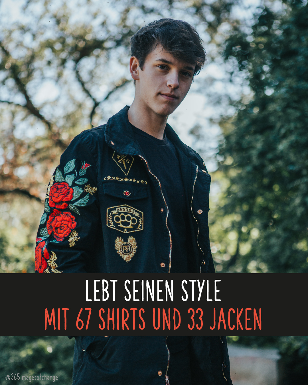 Männlicher Jugendlicher in der Natur. Text darunter: Lebt seinen Style mit 67 Shirts und 33 Jacken.
